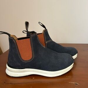 Blundstone sneaker sole boots